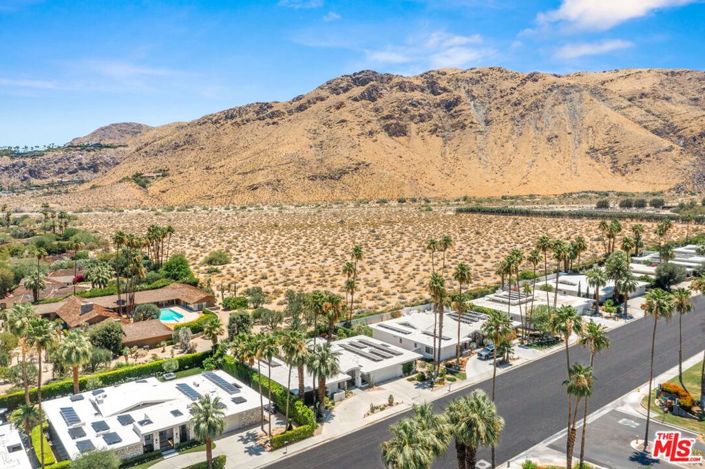 2304 S Toledo Avenue, Palm Springs, CA 92264