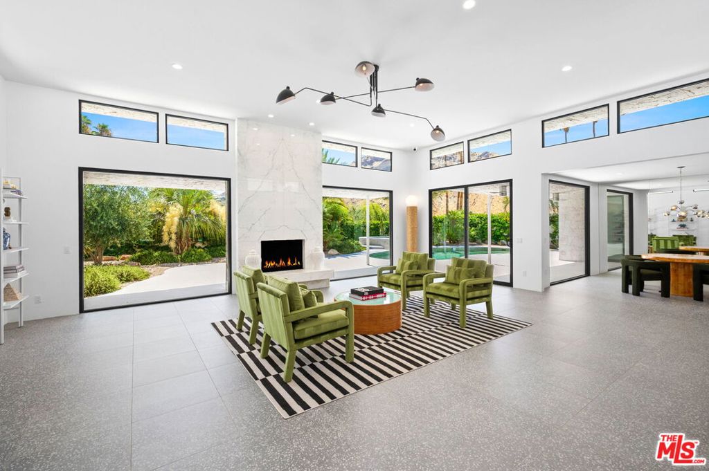 2304 S Toledo Avenue, Palm Springs, CA 92264