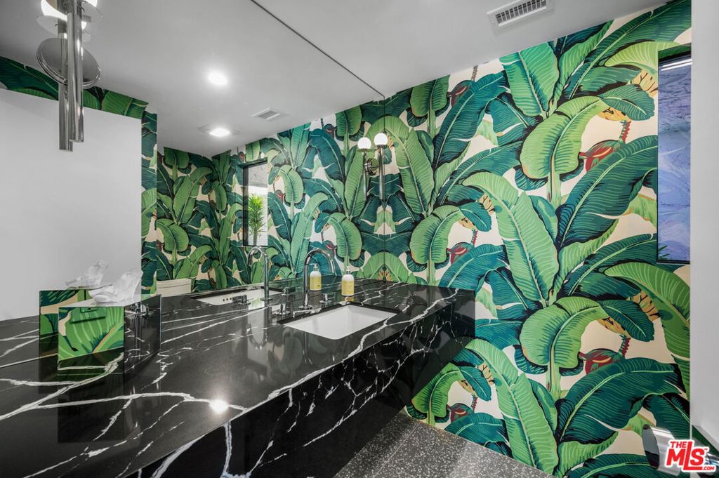 Guest bath