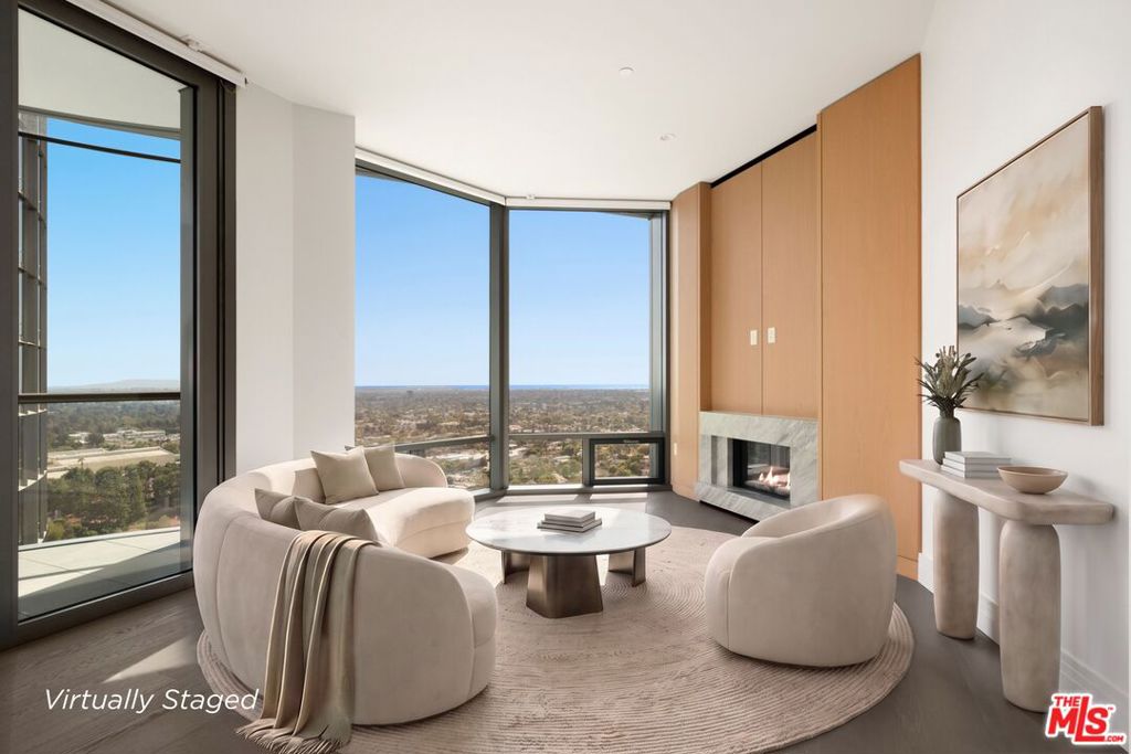 211 W Elm Court, #16B, Los Angeles, CA 90067
