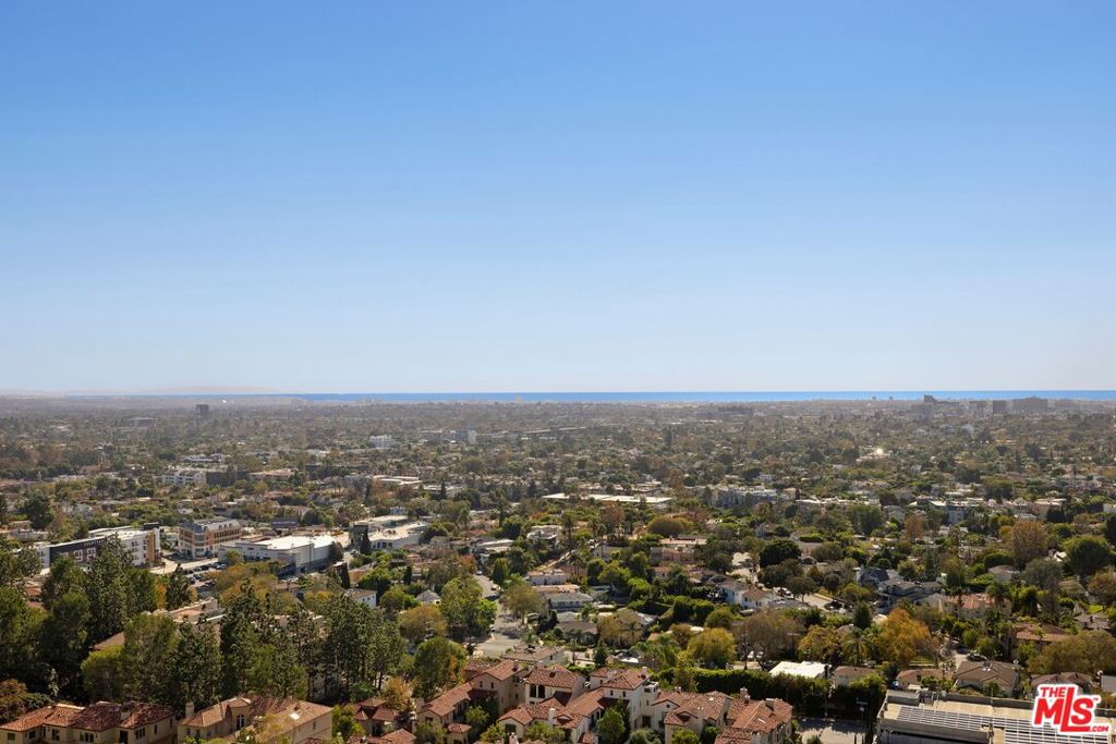 211 W Elm Court, #16B, Los Angeles, CA 90067