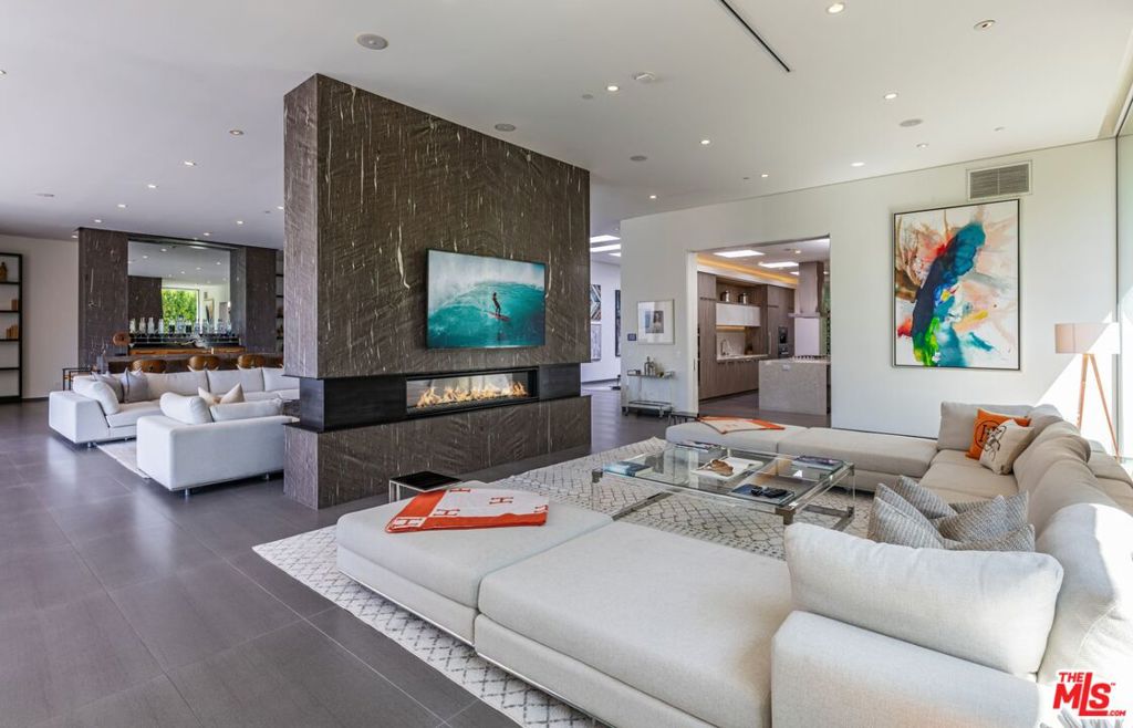 2002 LOMA VISTA Drive, Beverly Hills, CA 90210 2002 LOMA VISTA Drive, Beverly Hills, CA 90210