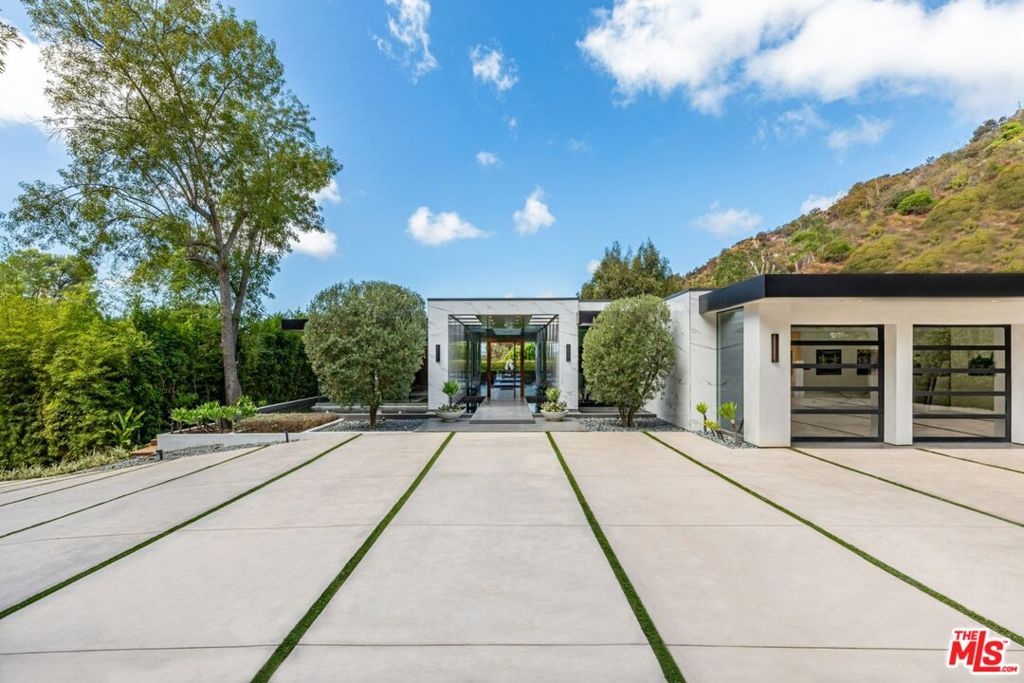 2002 LOMA VISTA Drive, Beverly Hills, CA 90210 2002 LOMA VISTA Drive, Beverly Hills, CA 90210