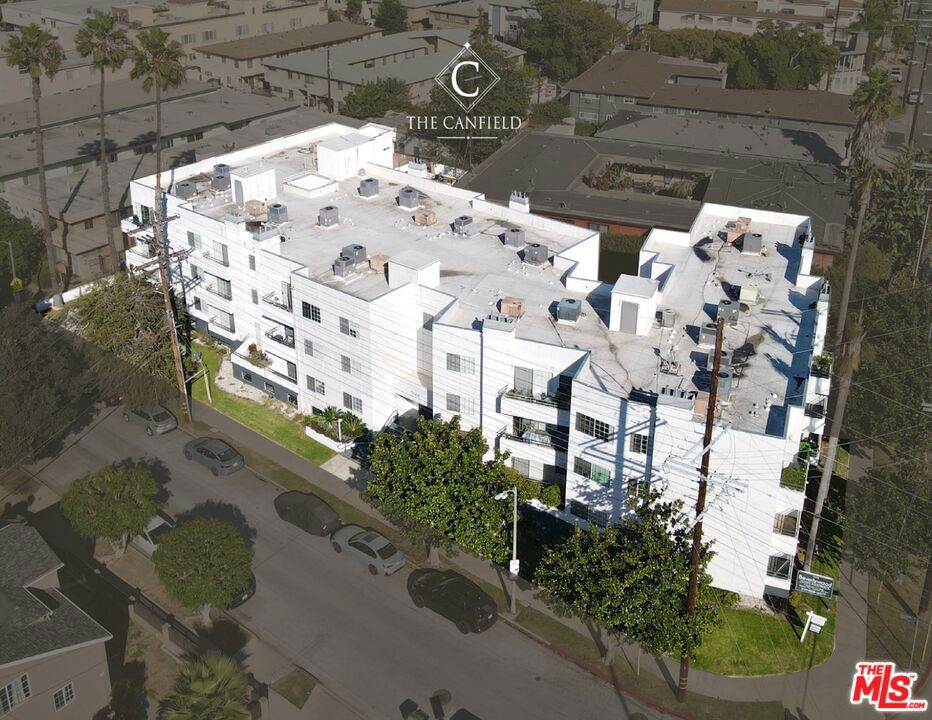 3144 S Canfield Avenue, Los Angeles, CA 90034