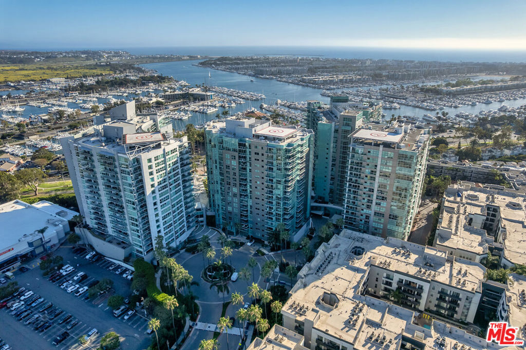 13700 Marina Pointe Drive, #1903, Marina Del Rey, CA 90292