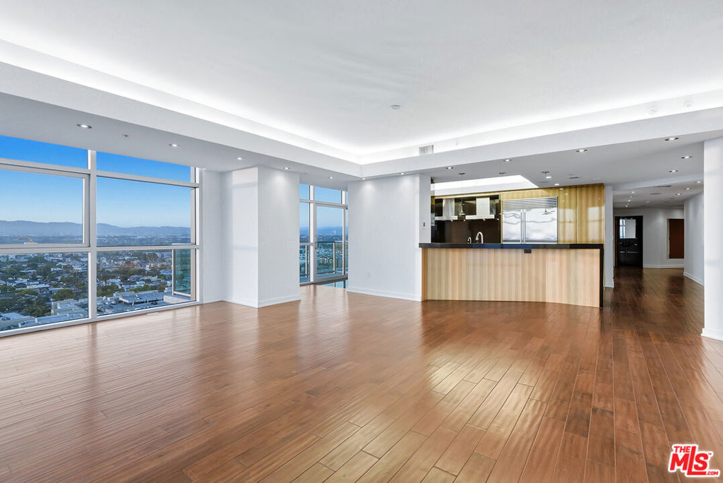 13700 Marina Pointe Drive, #1903, Marina Del Rey, CA 90292