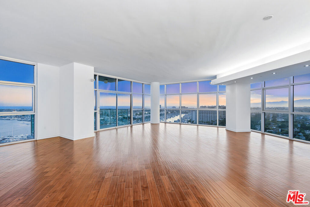 13700 Marina Pointe Drive, #1903, Marina Del Rey, CA 90292 13700 Marina Pointe Drive, #1903, Marina Del Rey, CA 90292