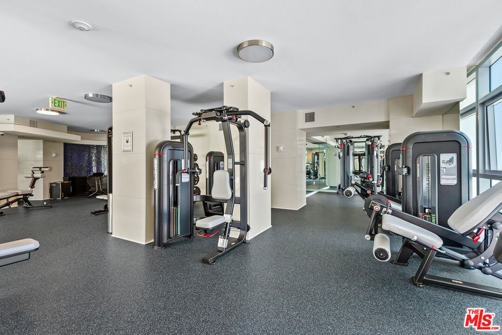 13700 Marina Pointe Drive, #1903, Marina Del Rey, CA 90292