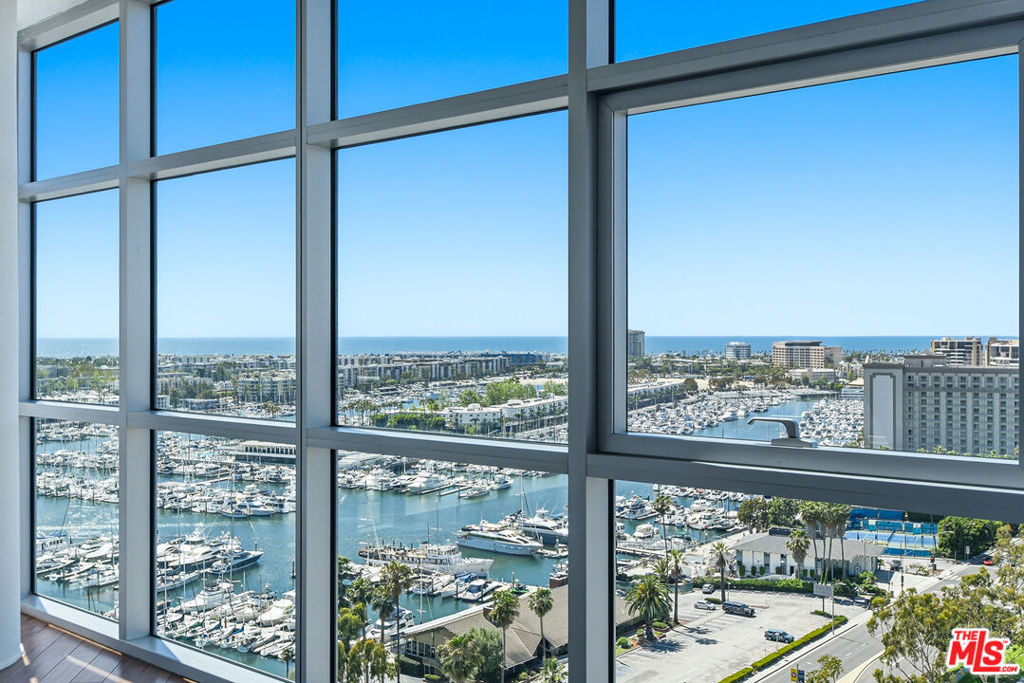 13700 Marina Pointe Drive, #1903, Marina Del Rey, CA 90292