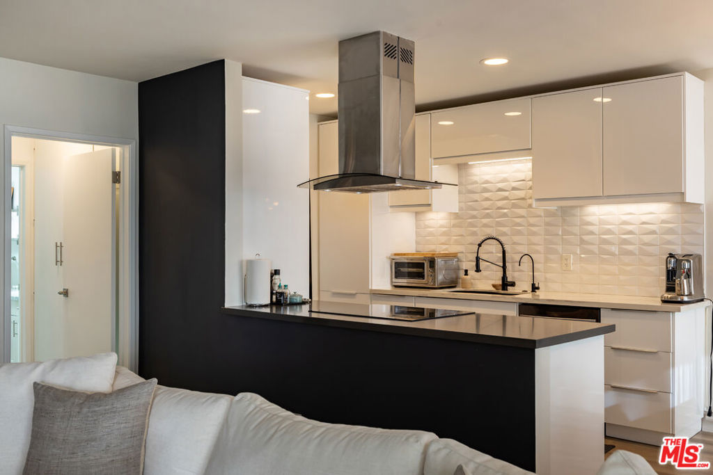 10654 Wilkins Avenue, #5, Los Angeles, CA 90024
