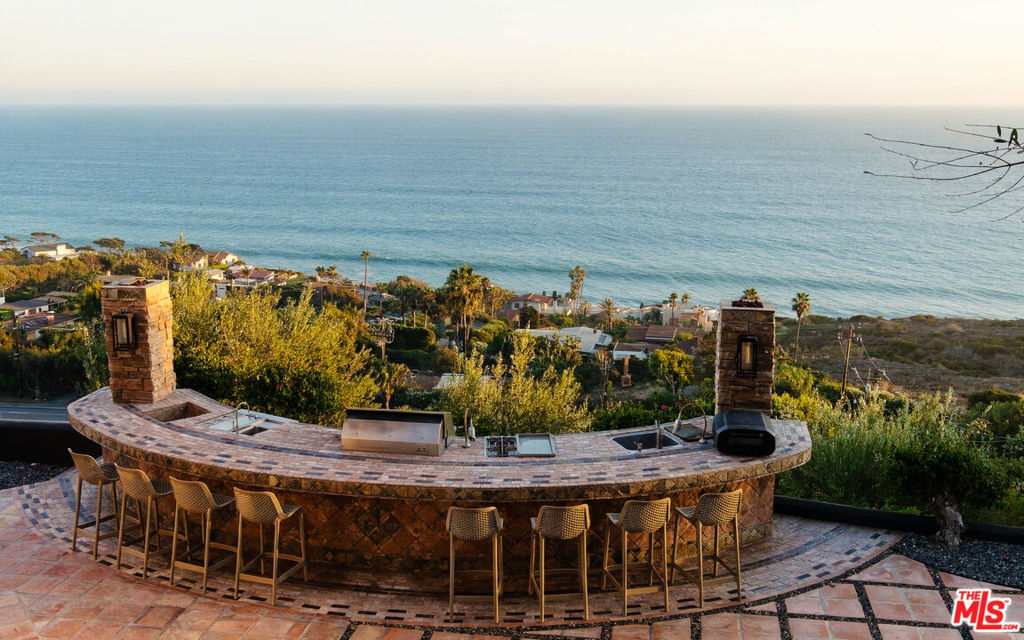 32045 Pacific Coast Highway, Malibu, CA 90265