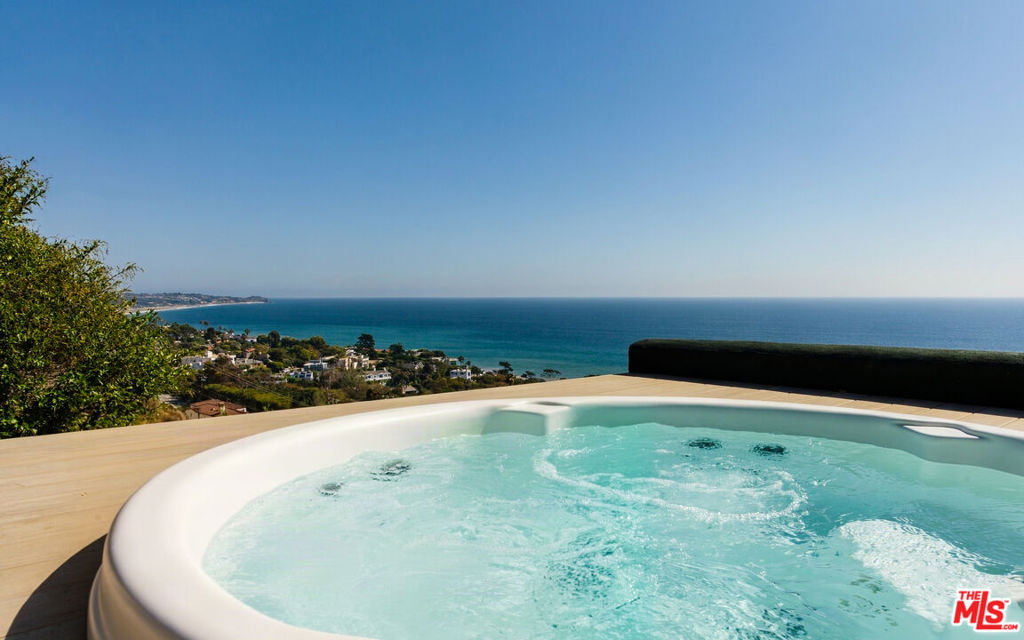 32045 Pacific Coast Highway, Malibu, CA 90265