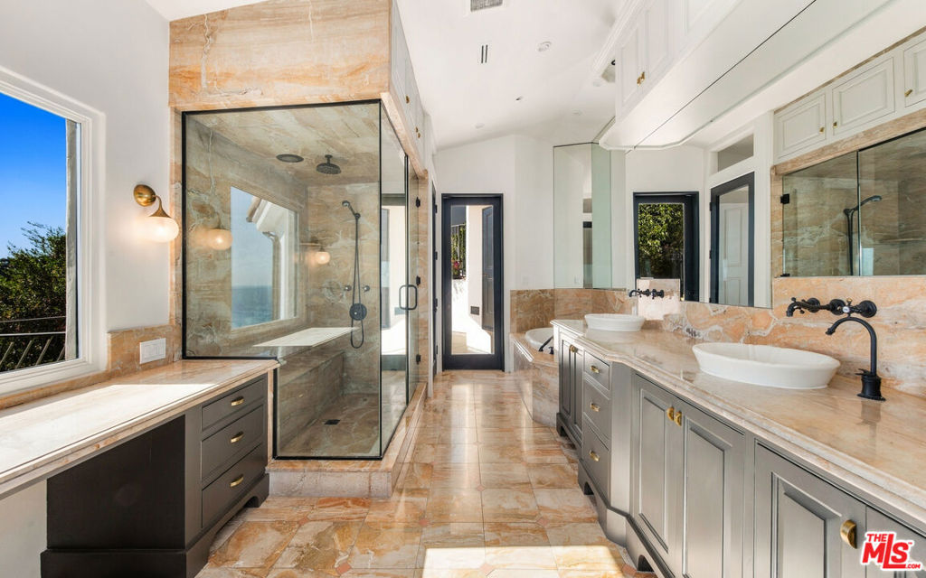 32045 Pacific Coast Highway, Malibu, CA 90265