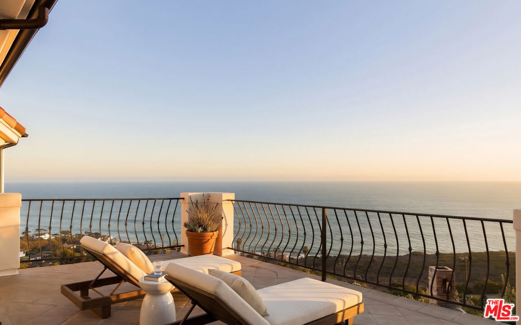 32045 Pacific Coast Highway, Malibu, CA 90265