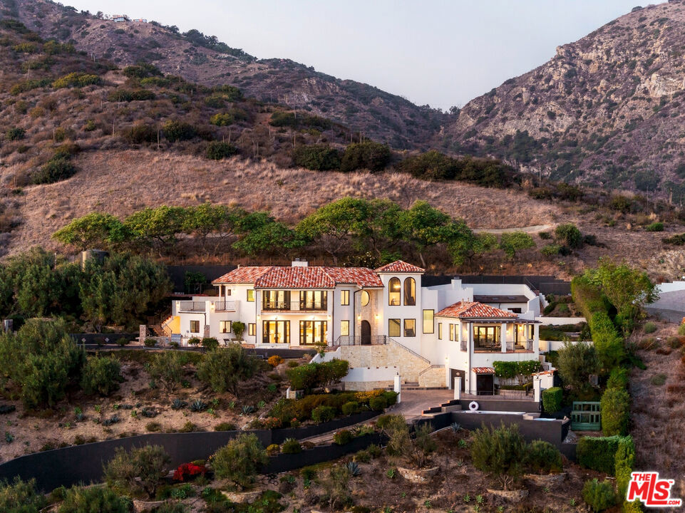 32045 Pacific Coast Highway, Malibu, CA 90265