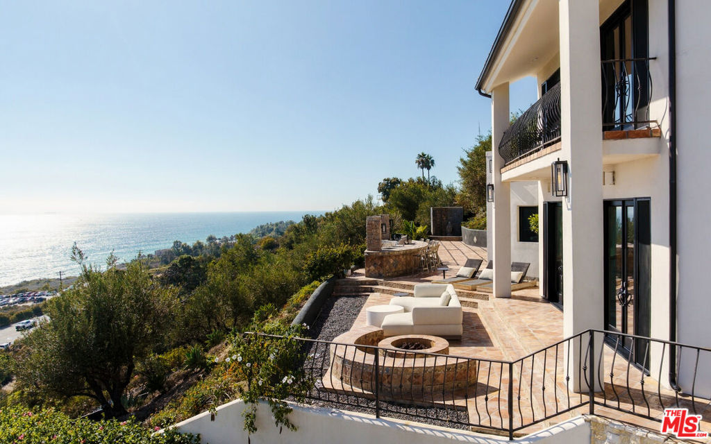 32045 Pacific Coast Highway, Malibu, CA 90265