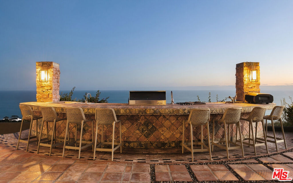 32045 Pacific Coast Highway, Malibu, CA 90265
