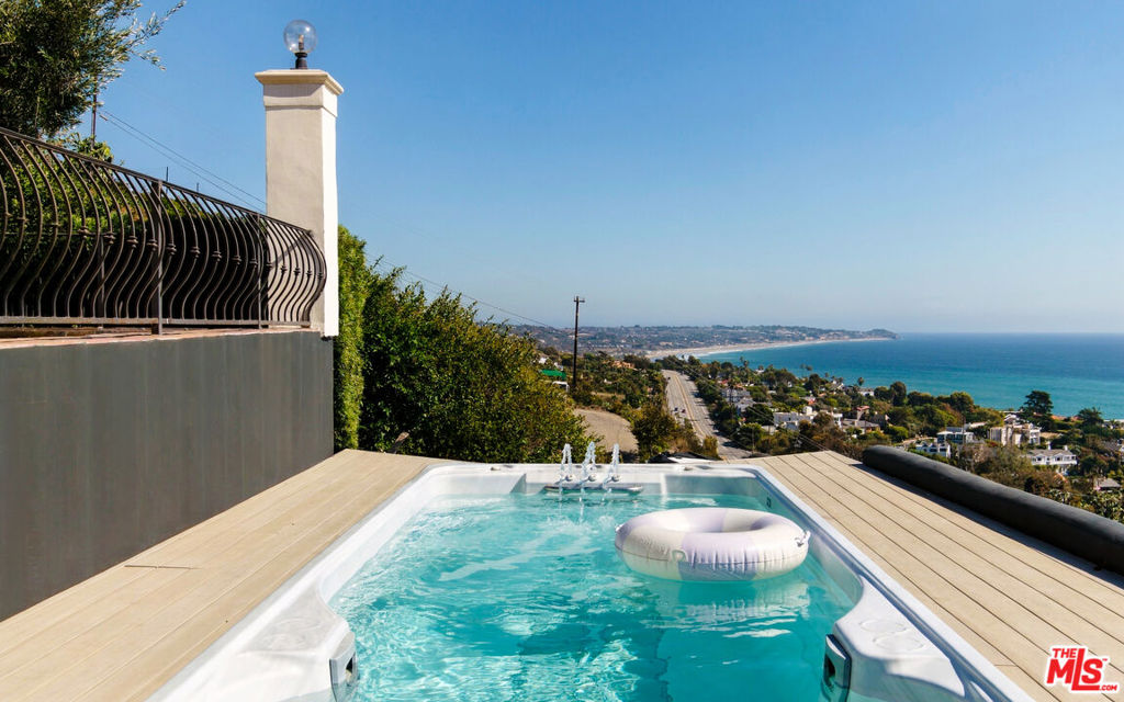 32045 Pacific Coast Highway, Malibu, CA 90265