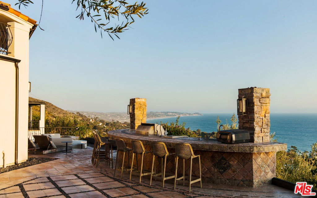 32045 Pacific Coast Highway, Malibu, CA 90265