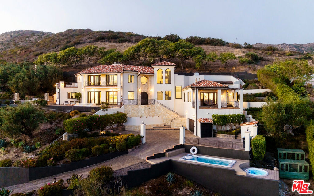 32045 Pacific Coast Highway, Malibu, CA 90265