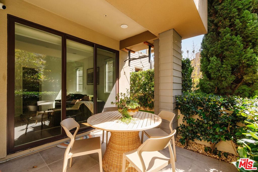 5837 N Lantern Court, Playa Vista, CA 90094