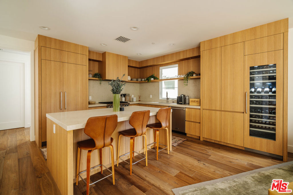 5837 N Lantern Court, Playa Vista, CA 90094