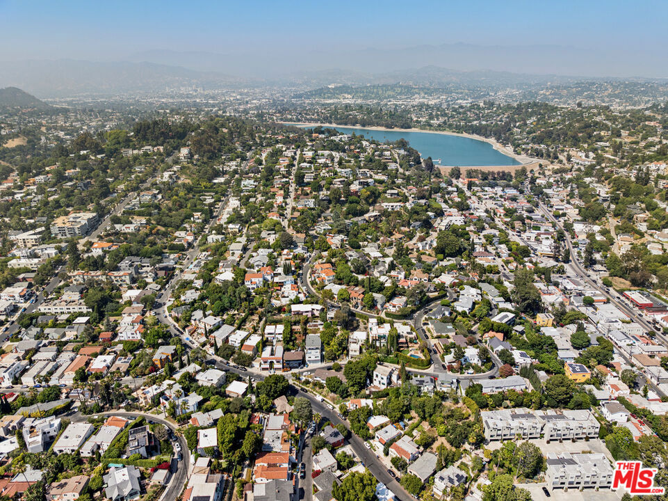 3125 Berkeley Circle, Los Angeles, CA 90026