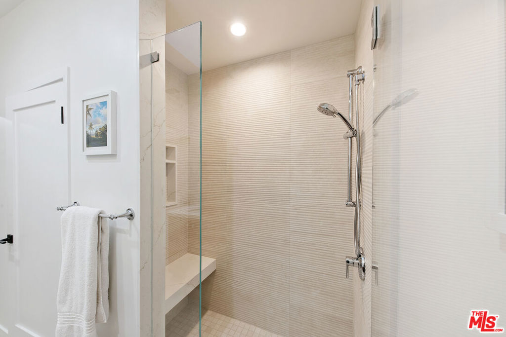 30601 Las Estrellas Drive, Malibu, CA 90265