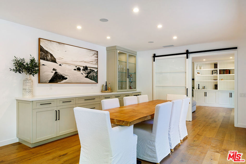 30601 Las Estrellas Drive, Malibu, CA 90265