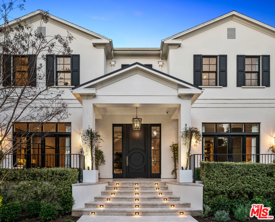 807 Cinthia Street, Beverly Hills, CA 90210 807 Cinthia Street, Beverly Hills, CA 90210