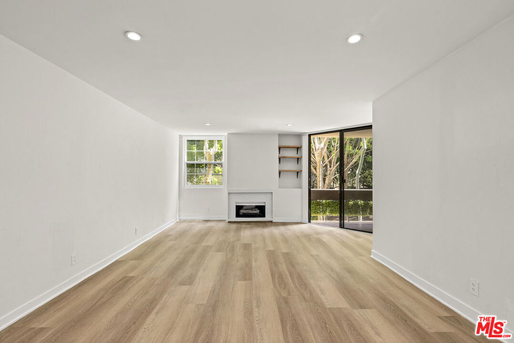 750 N Kings Road, #111, West Hollywood, CA 90069 750 N Kings Road, #111, West Hollywood, CA 90069