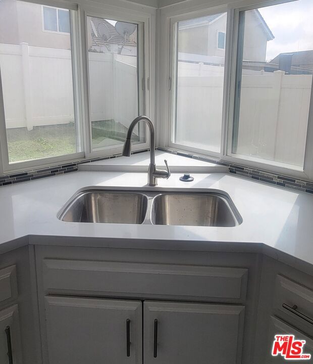 8740 Dartford Place, Inglewood, CA 90305