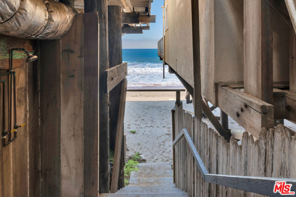 24528 MALIBU Road, Malibu, CA 90265