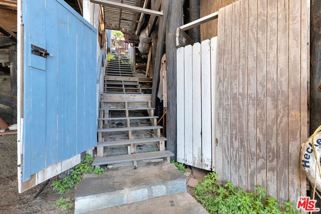24528 MALIBU Road, Malibu, CA 90265