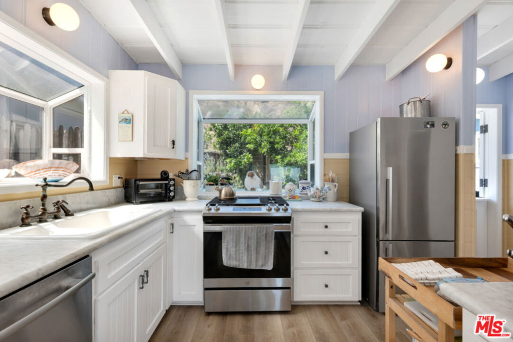 24528 MALIBU Road, Malibu, CA 90265
