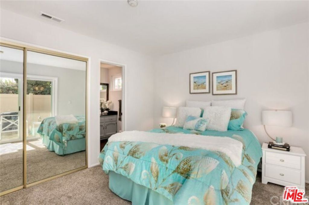 710 N GUADALUPE Avenue, #6, Redondo Beach, CA 90277 710 N GUADALUPE Avenue, #6, Redondo Beach, CA 90277