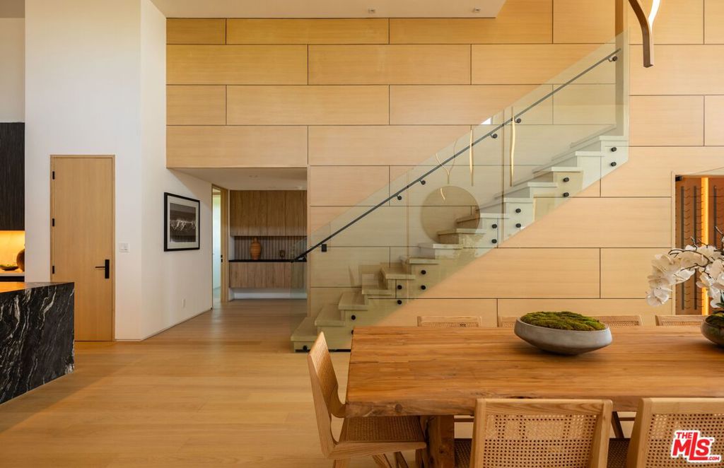 29800 Cuthbert Road, Malibu, CA 90265 29800 Cuthbert Road, Malibu, CA 90265