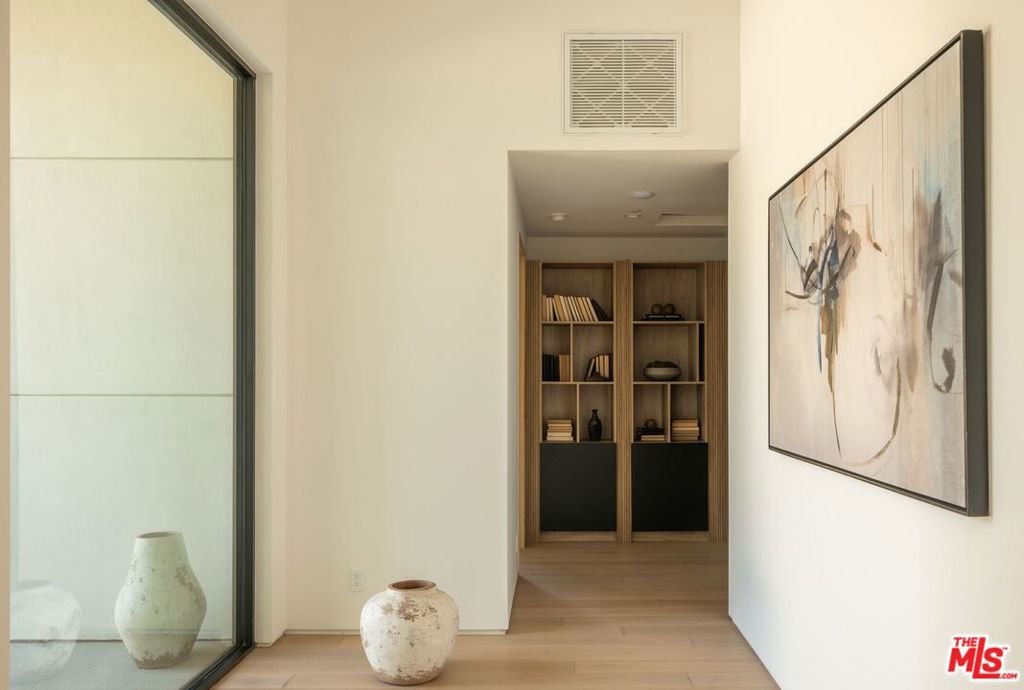 29800 Cuthbert Road, Malibu, CA 90265 29800 Cuthbert Road, Malibu, CA 90265
