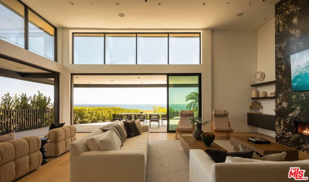 29800 Cuthbert Road, Malibu, CA 90265 29800 Cuthbert Road, Malibu, CA 90265