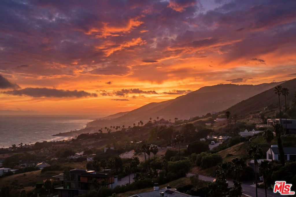 29800 Cuthbert Road, Malibu, CA 90265