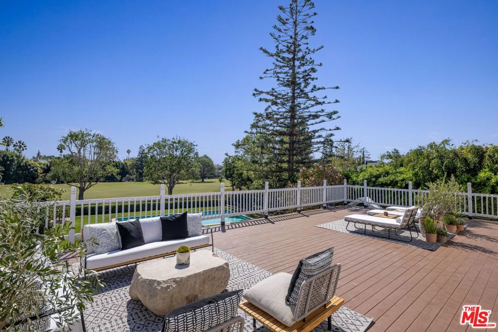 5180 W 2nd Street, Los Angeles, CA 90004