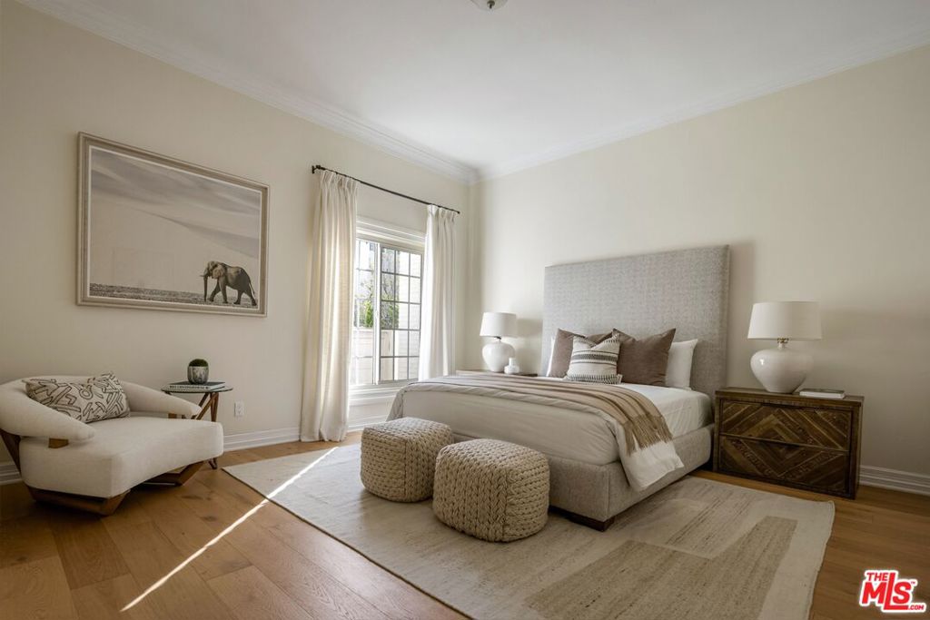 5180 W 2nd Street, Los Angeles, CA 90004