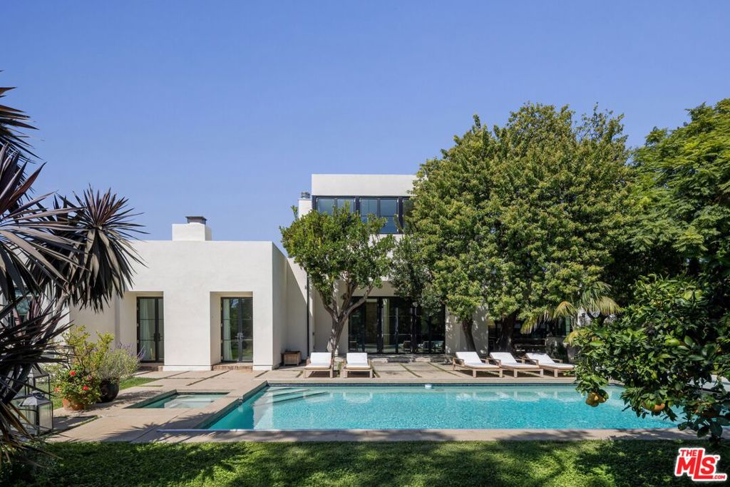 5170 W 2nd Street, Los Angeles, CA 90004
