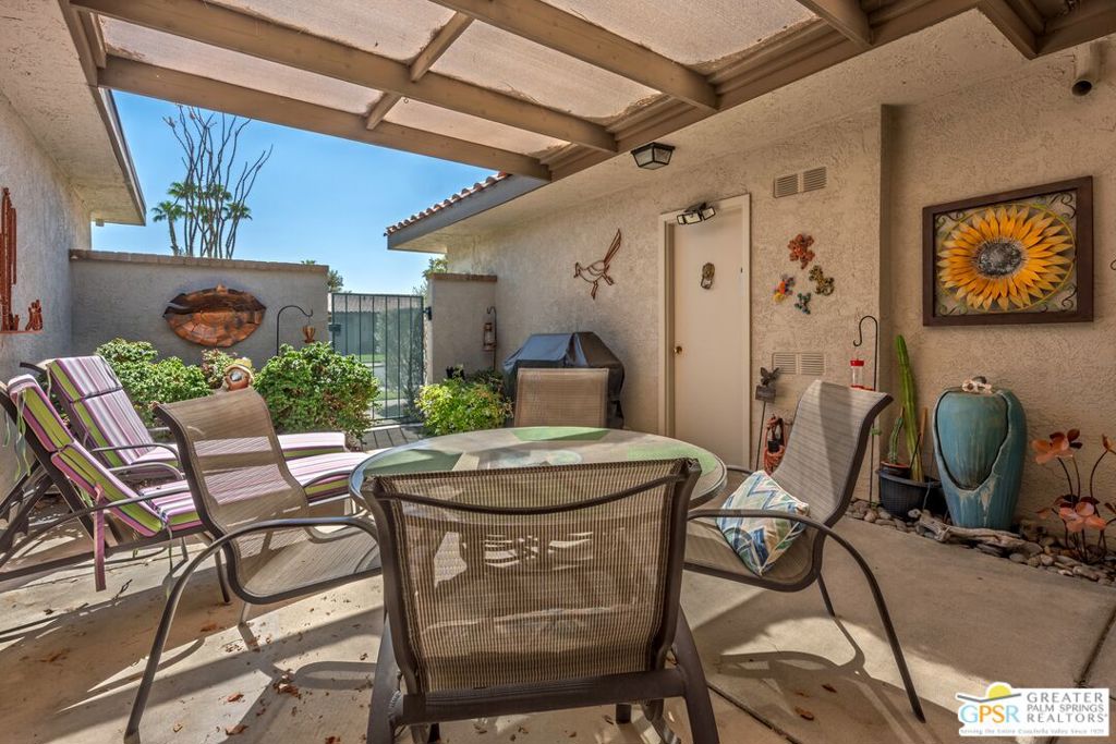 1850 Paseo Pelota, Palm Springs, CA 92262