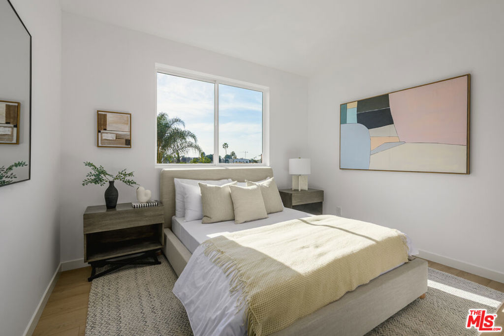 5845 David Avenue, Los Angeles, CA 90034