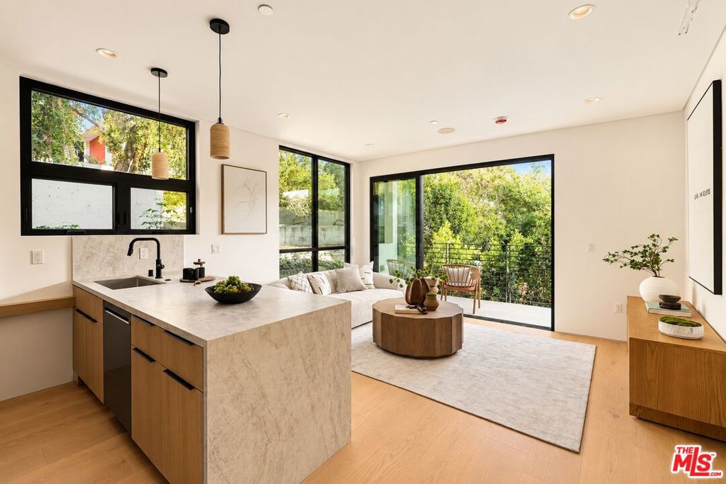 3721 Evans Street, Silver Lake, CA 90027