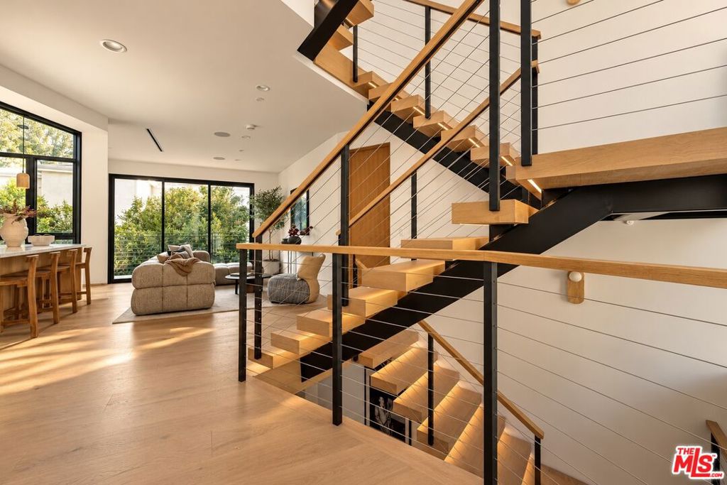 3721 Evans Street, Silver Lake, CA 90027