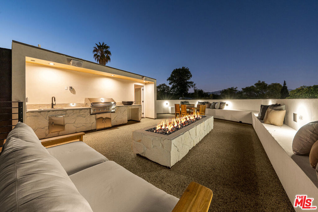 3721 Evans Street, Silver Lake, CA 90027