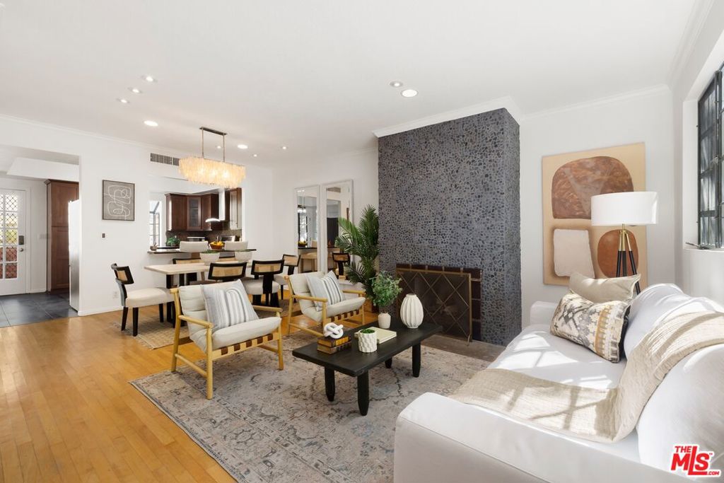 202 San Vicente Boulevard, #12, Santa Monica, CA 90402