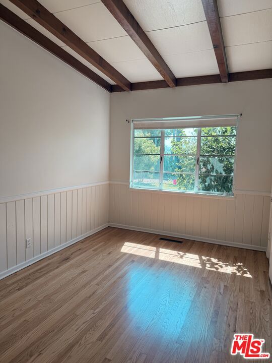 10517 Vail Drive, Sunland, CA 91040